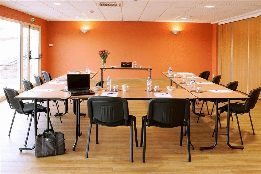 Hotel Akena City Caudry Экстерьер фото