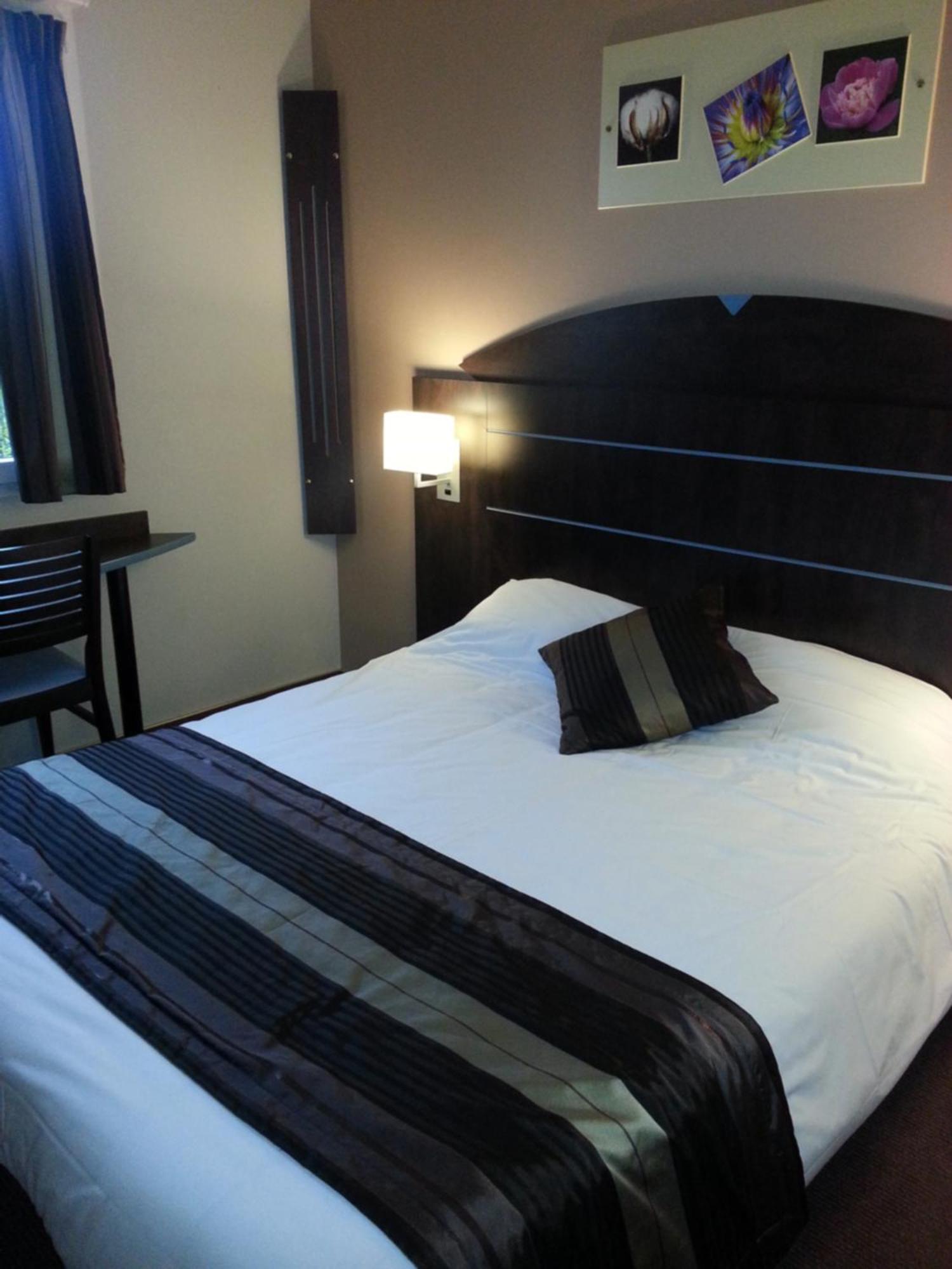 Hotel Akena City Caudry Экстерьер фото